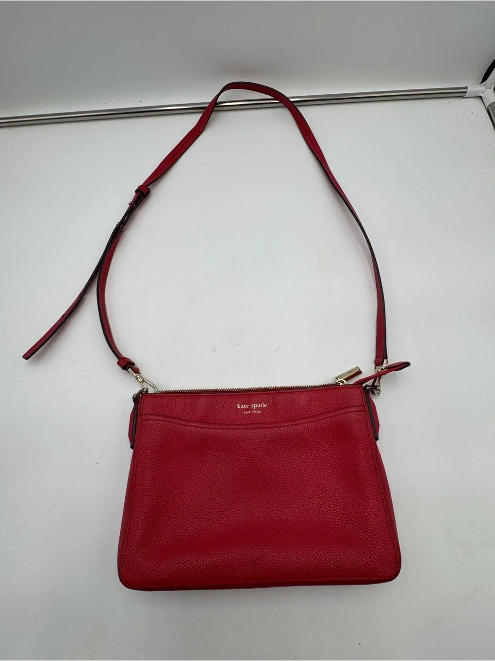 Kate Spade New York Red Pebbled Leather Crossbody Shoulder Bag Purse Dust Bag